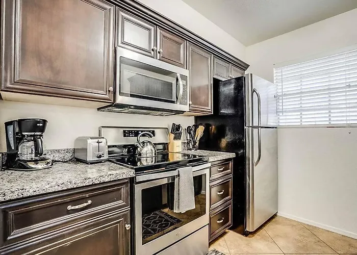 2 Community Pools-fully Stocked For Longer Mesa