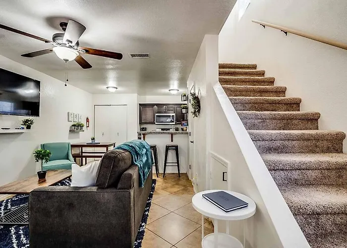 2 Community Pools-fully Stocked For Longer *